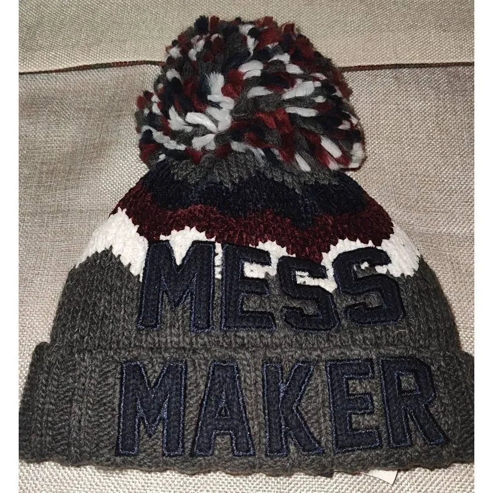 THE CHILDREN'S PLACE TOBOGGAN XS 6-12 mo. MESS MAKER pompom. New no tags.